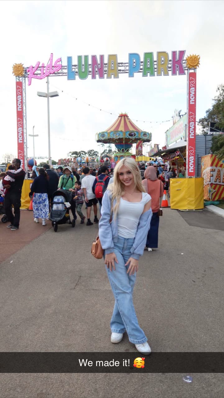 emxllouise snapchat image archive image