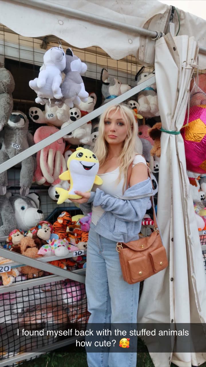 emxllouise snapchat image archive image