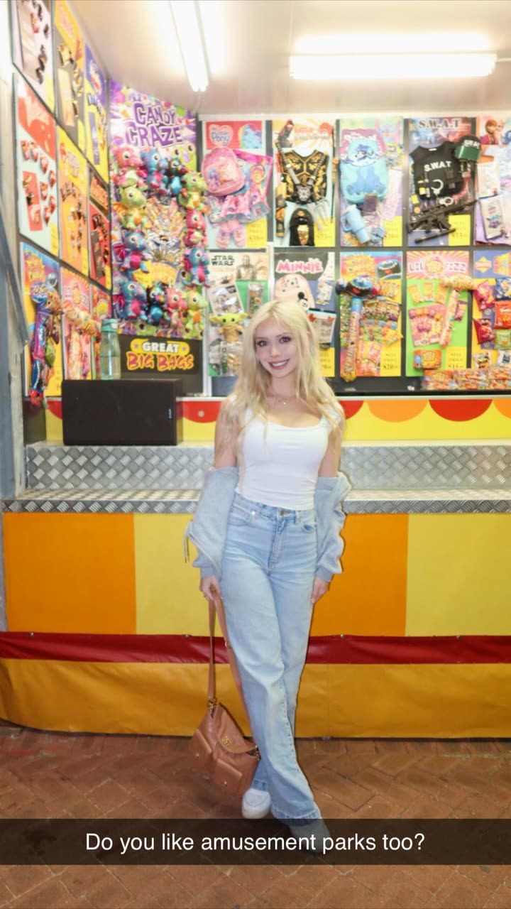 emxllouise snapchat image archive image