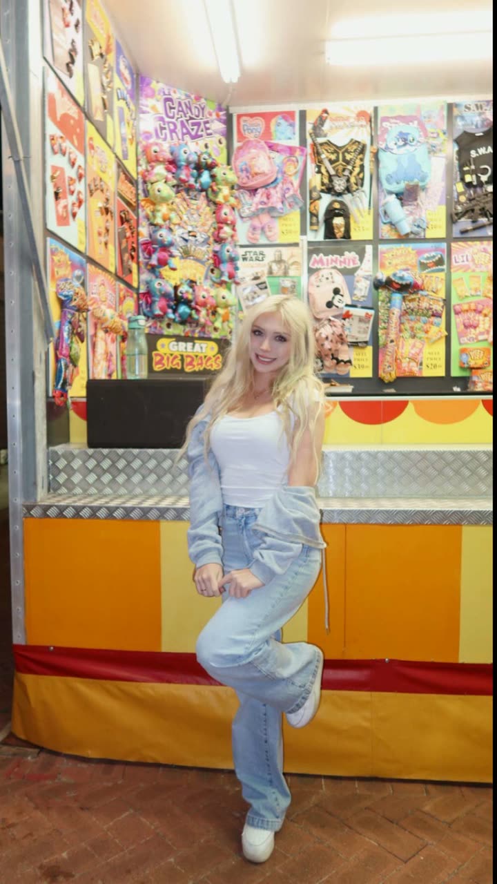 emxllouise snapchat image archive image