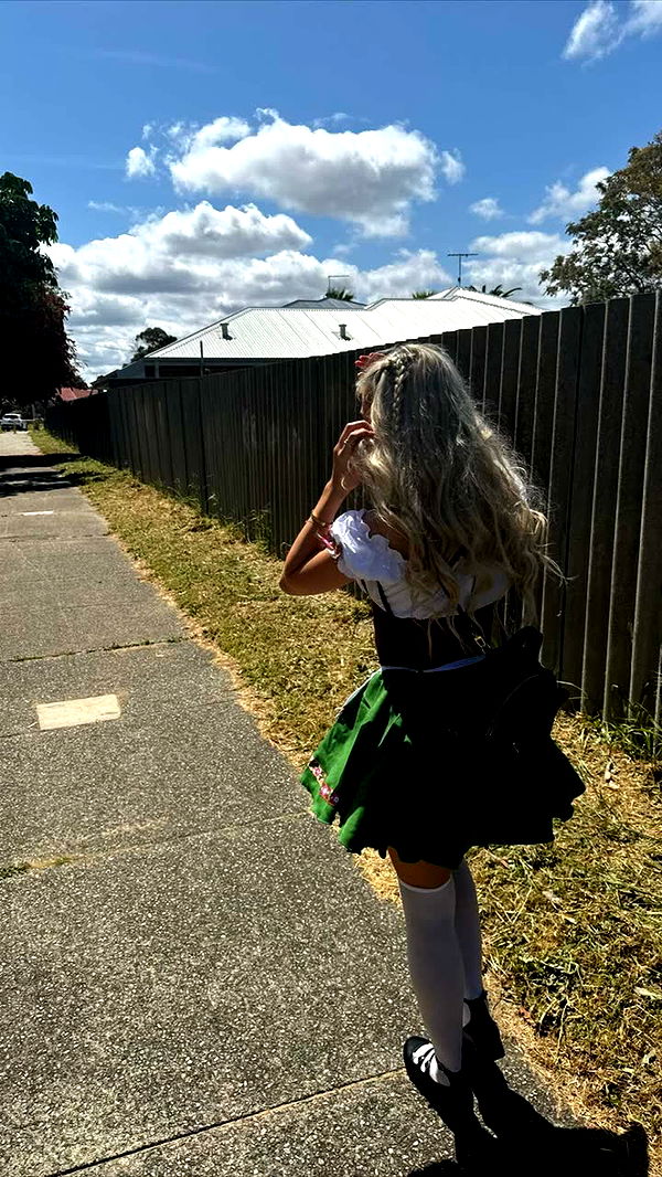 emxllouise image ~ Altpins