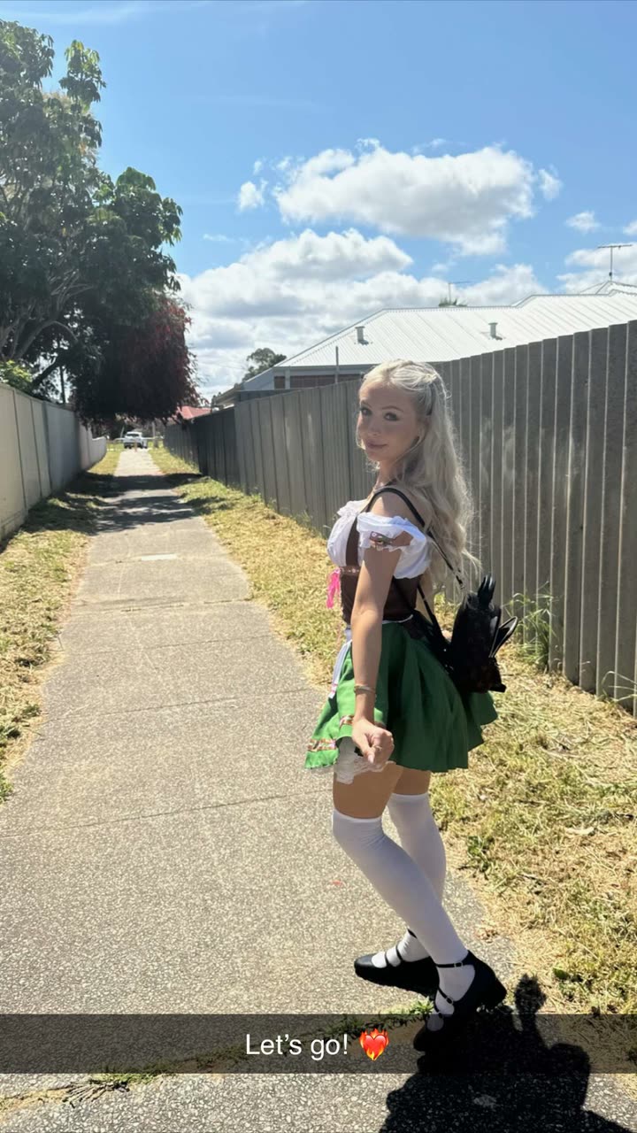 emxllouise snapchat image archive image