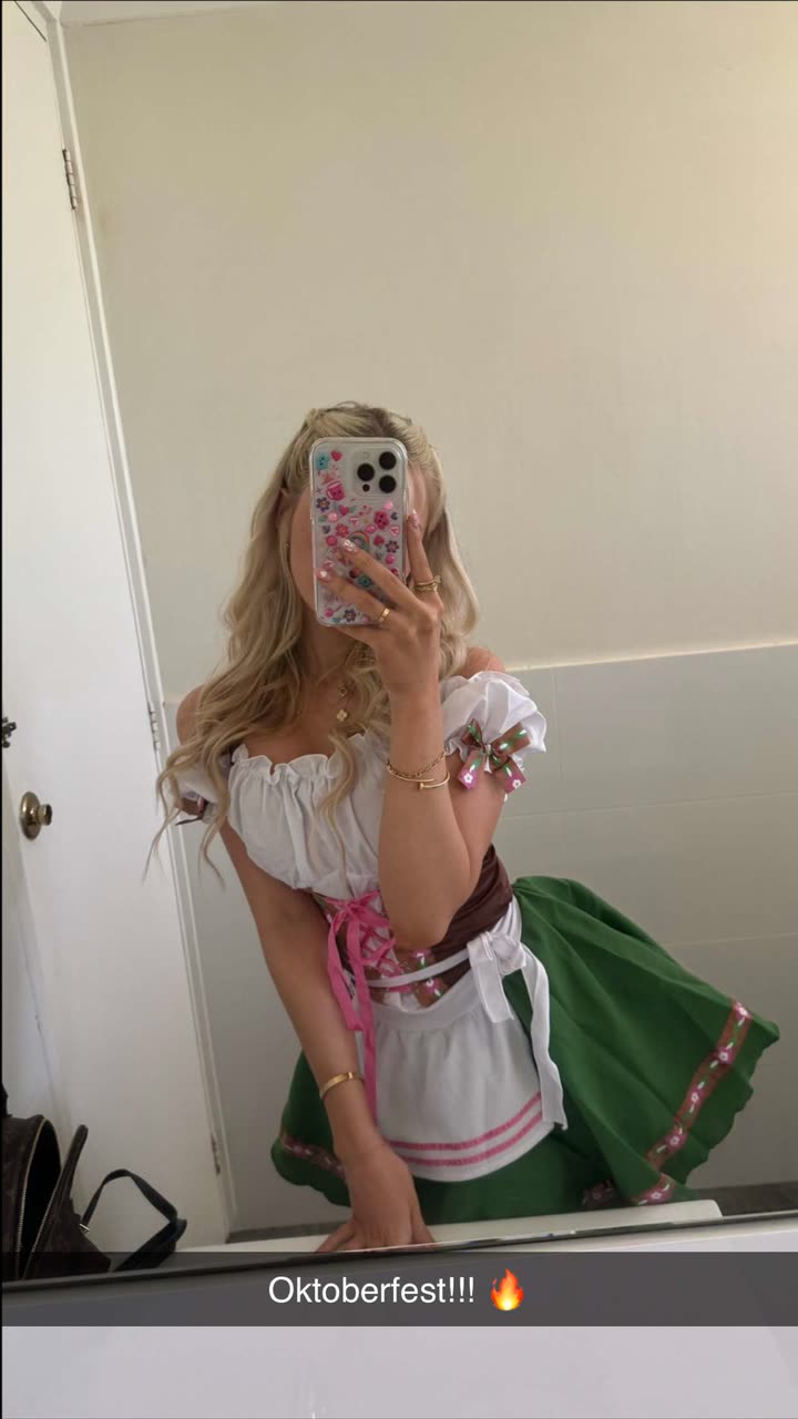 emxllouise snapchat image archive image