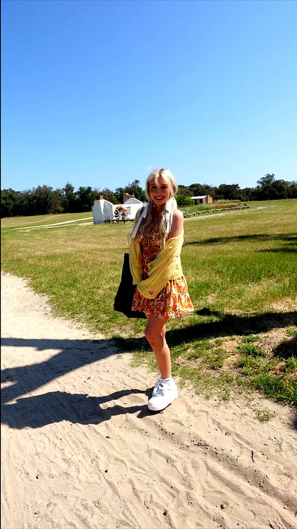 emxllouise image ~ Altpins