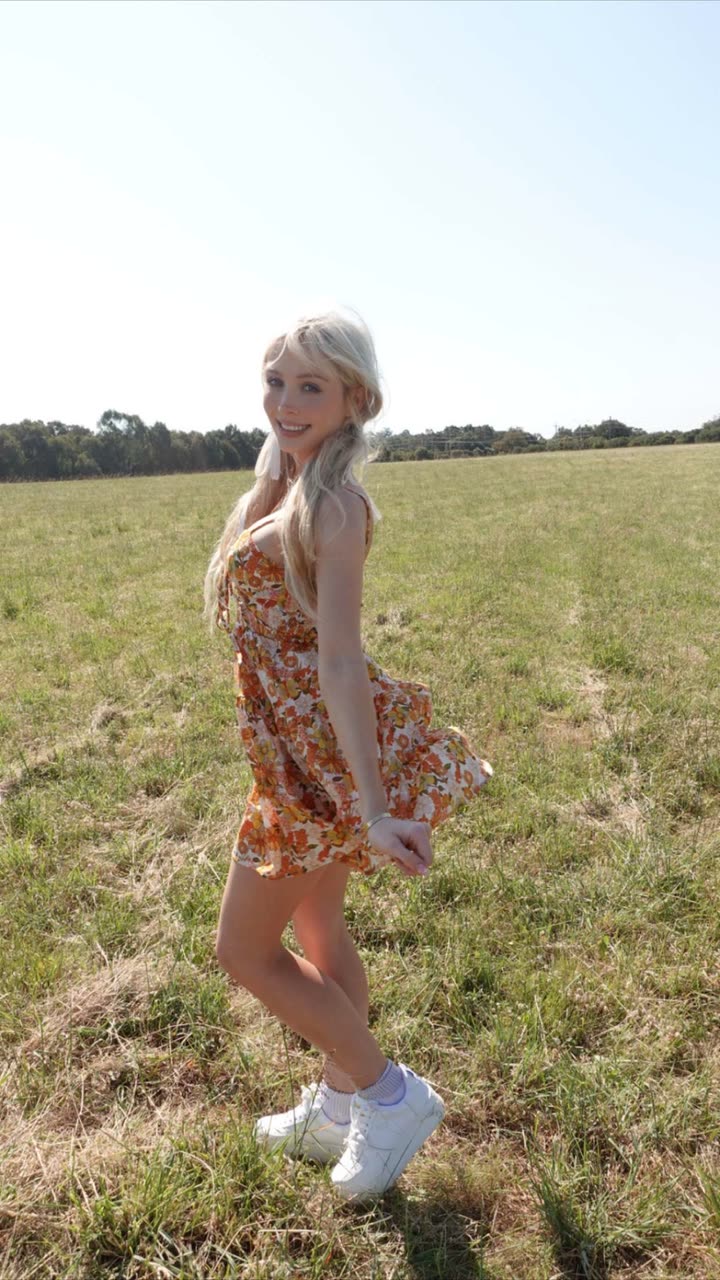 emxllouise snapchat image archive image