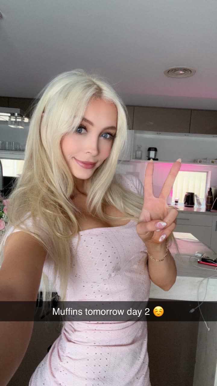 emxllouise snapchat image archive image