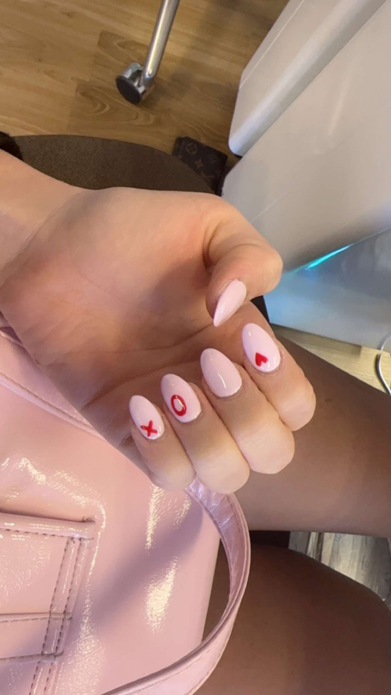 emxllouise snapchat image archive image