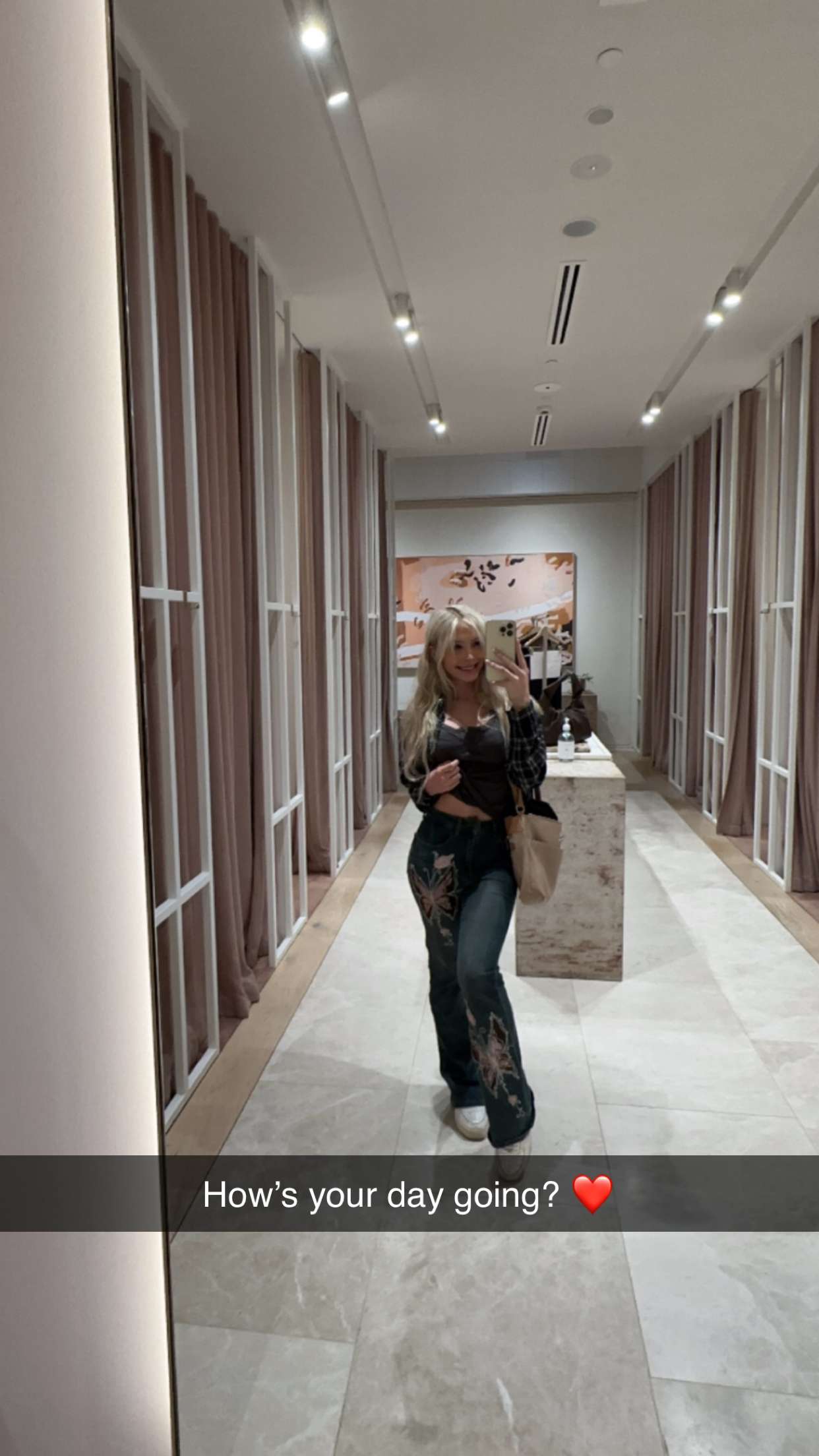 emxllouise snapchat image archive image