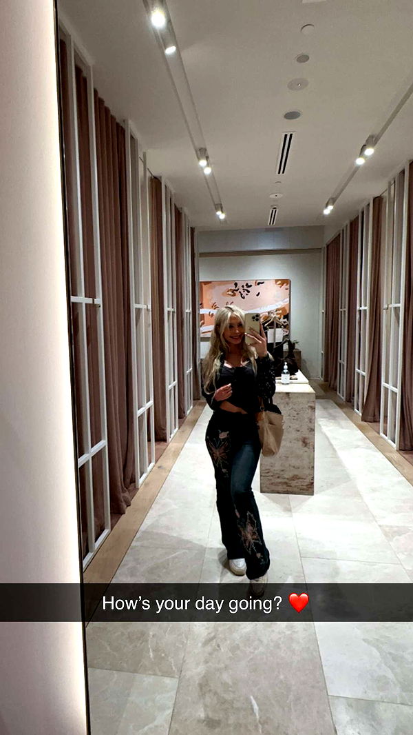 emxllouise image ~ Altpins