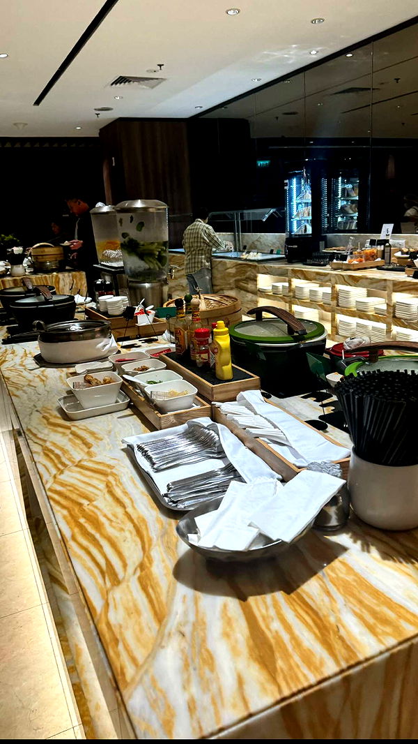 emxllouise image ~ Altpins