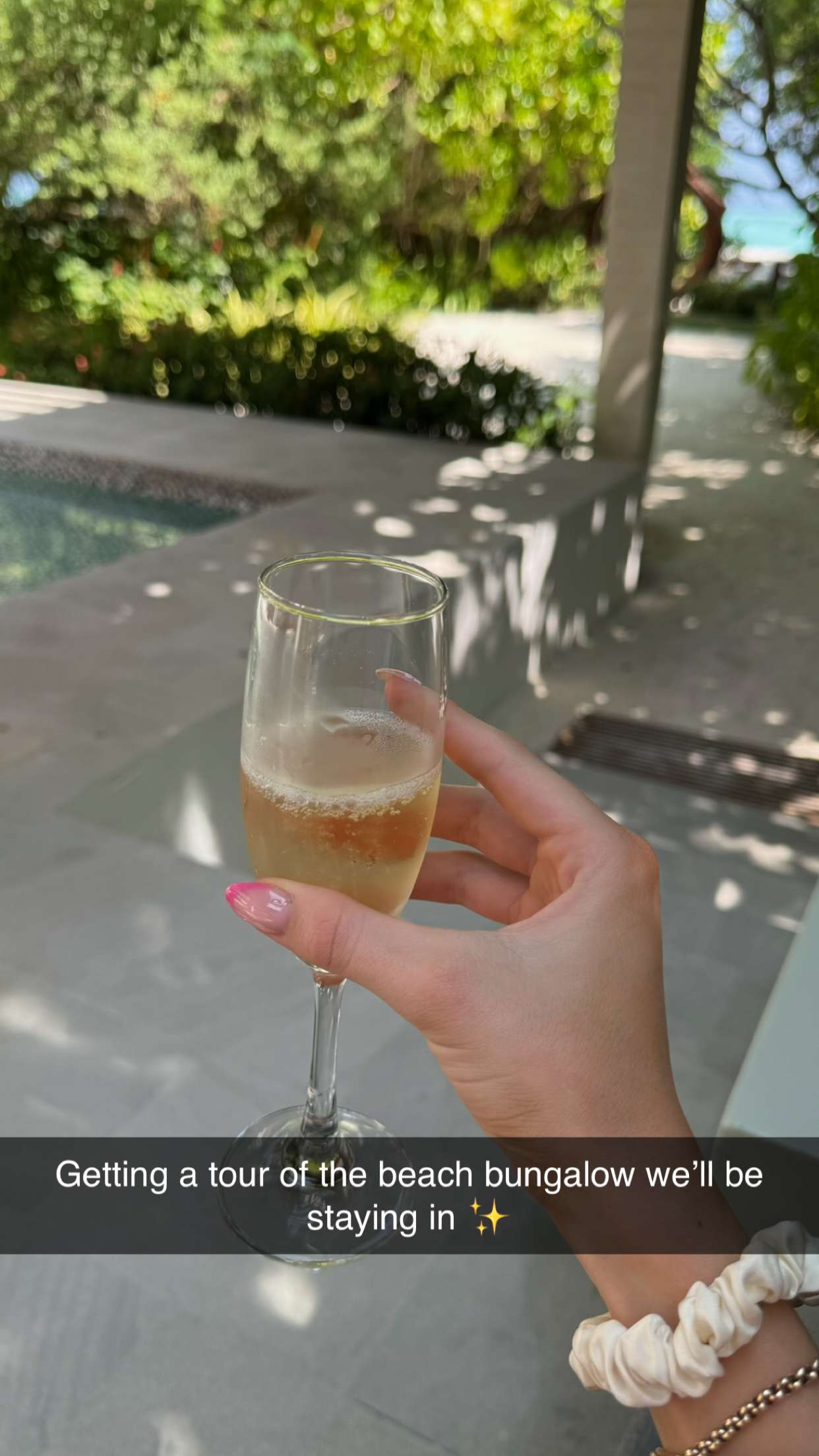 emxllouise snapchat image archive image