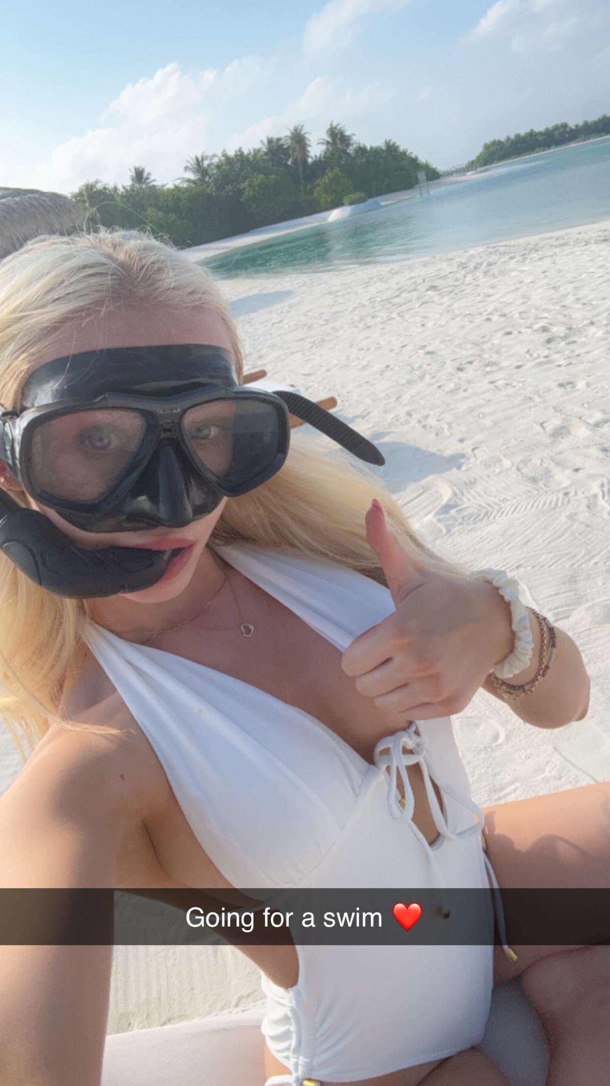 emxllouise snapchat image archive image