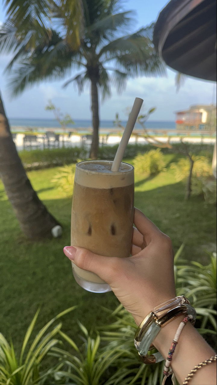 emxllouise snapchat image archive image