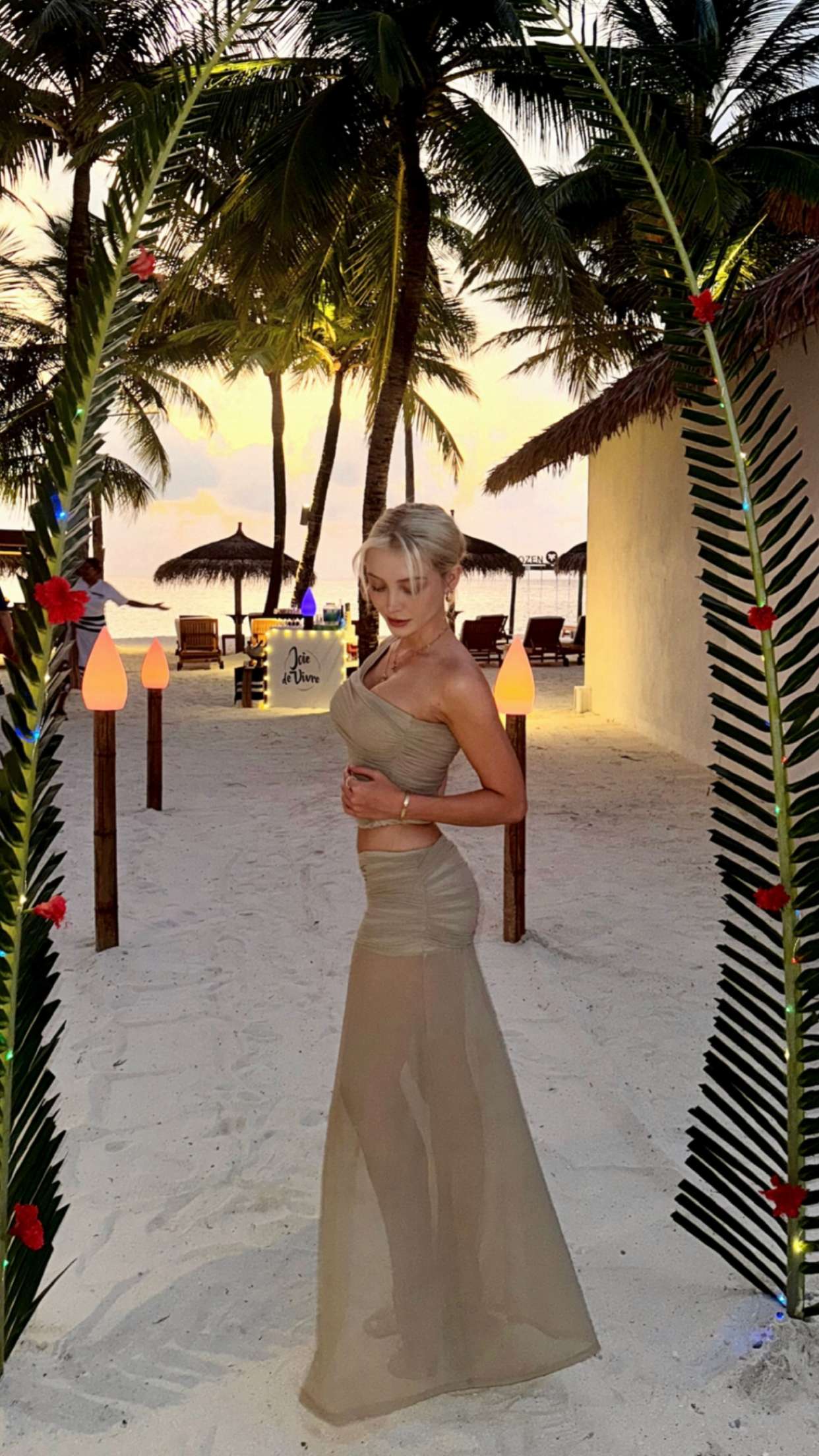 emxllouise snapchat image archive image