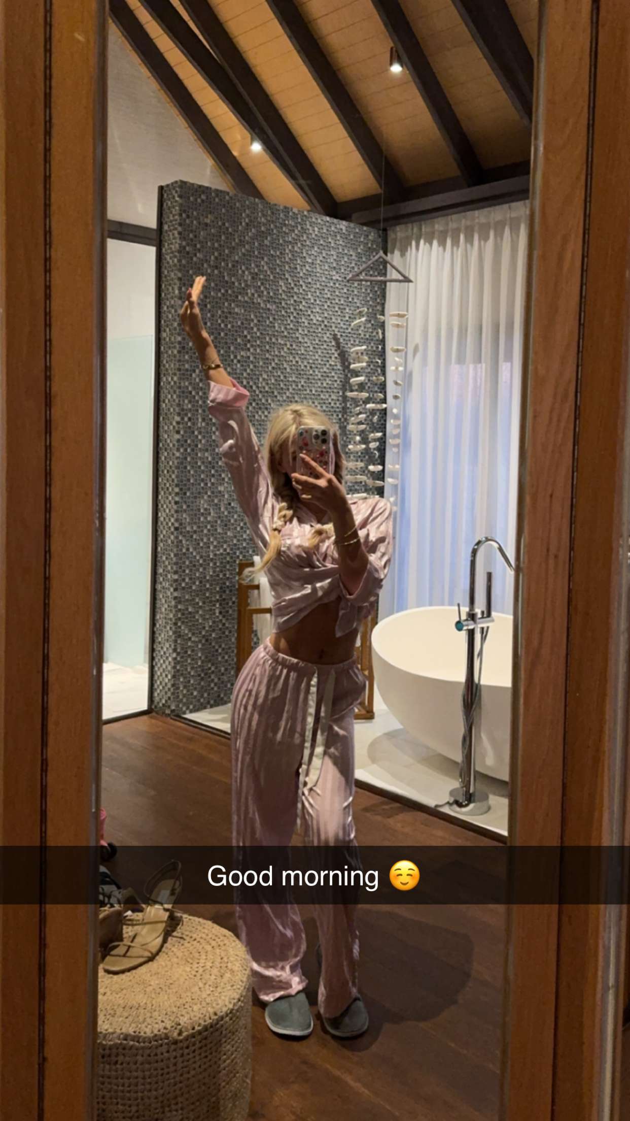 emxllouise snapchat image archive image