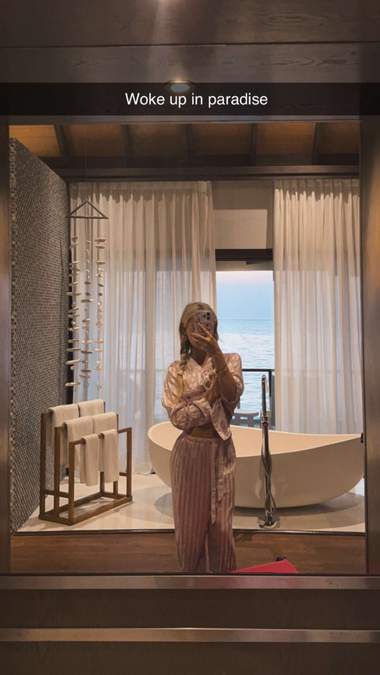 emxllouise snapchat image archive image