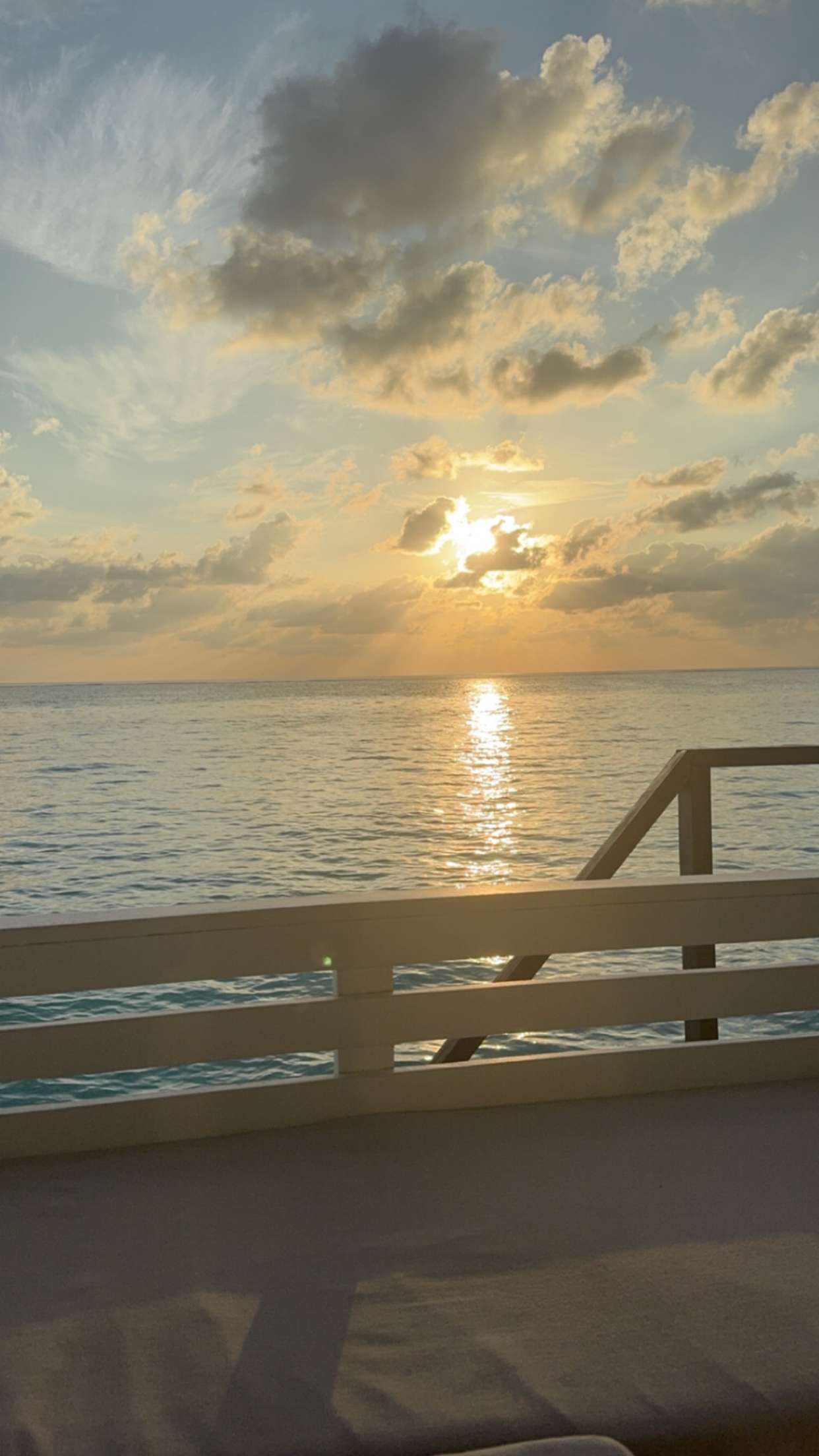 emxllouise snapchat image archive image