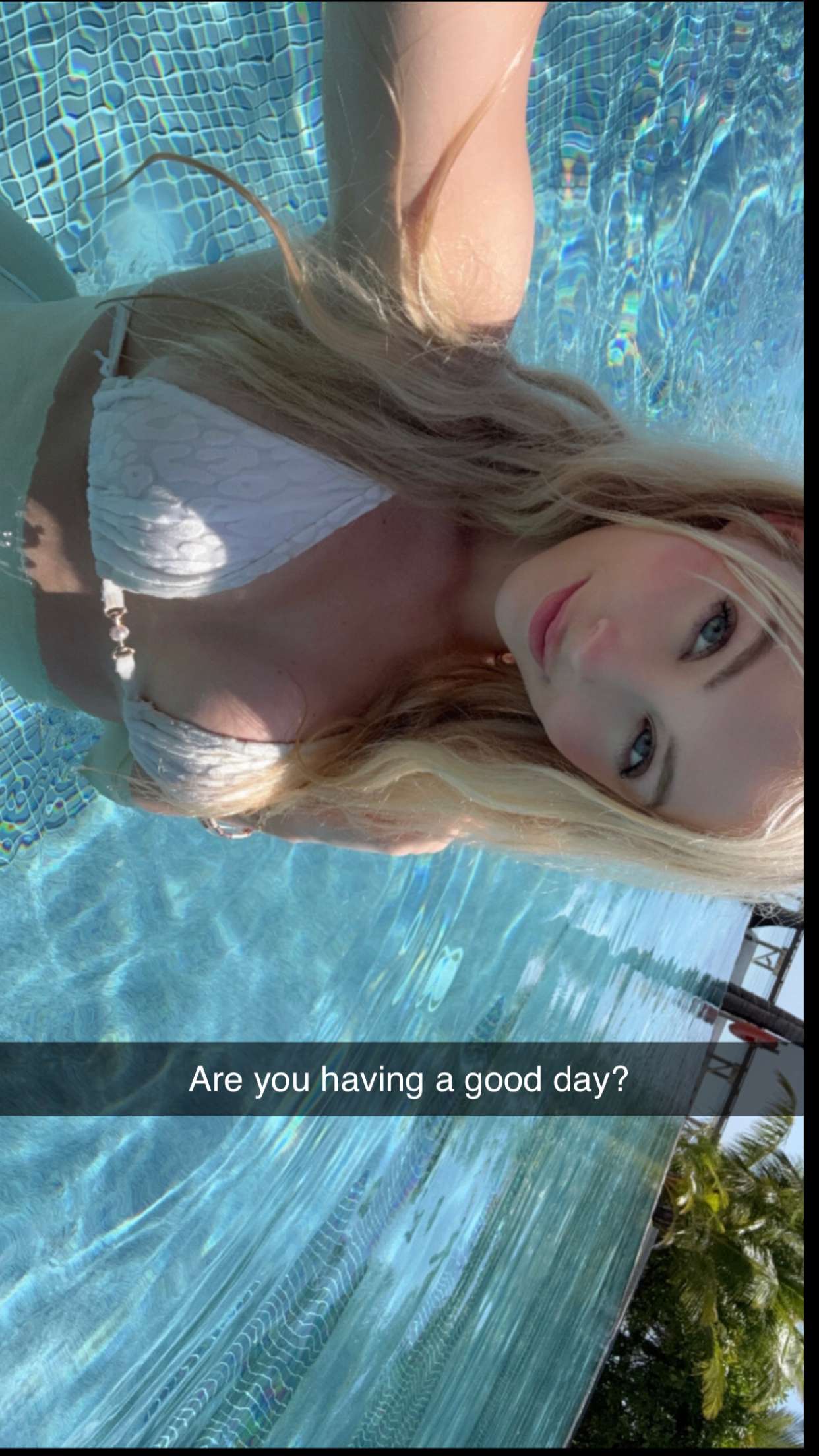 emxllouise snapchat image archive image