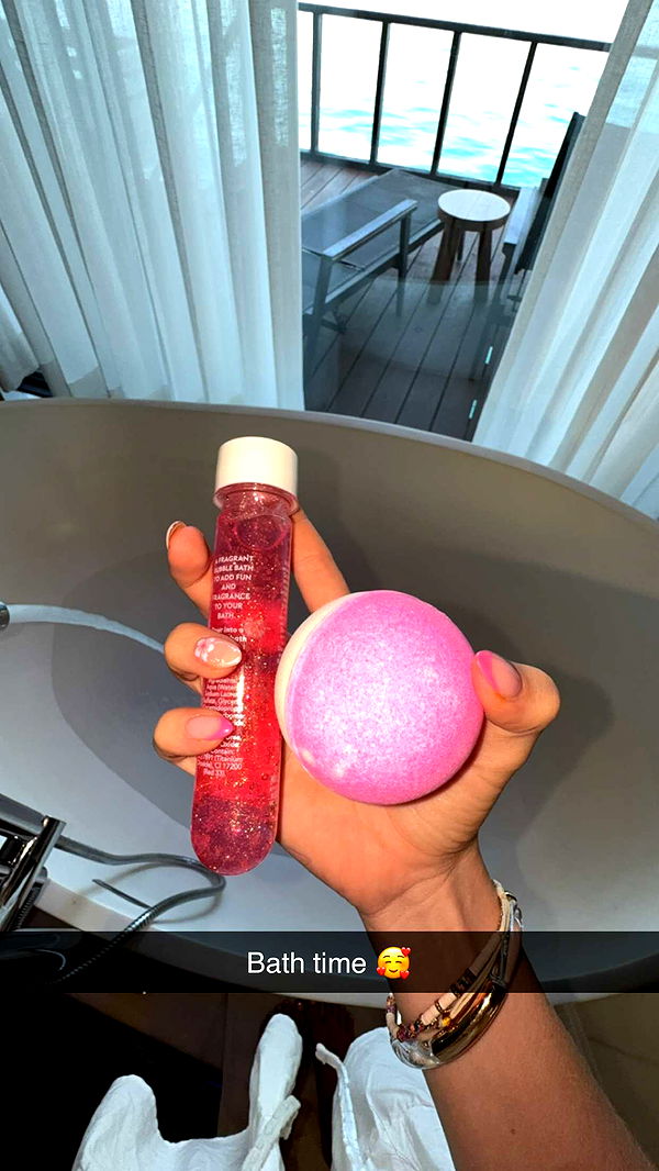 emxllouise image ~ Altpins