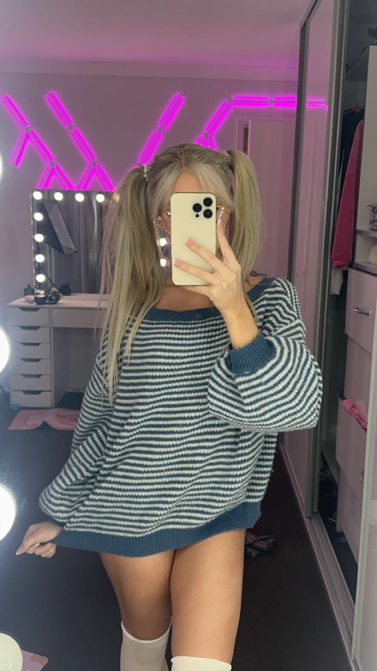 emxllouise snapchat image archive image