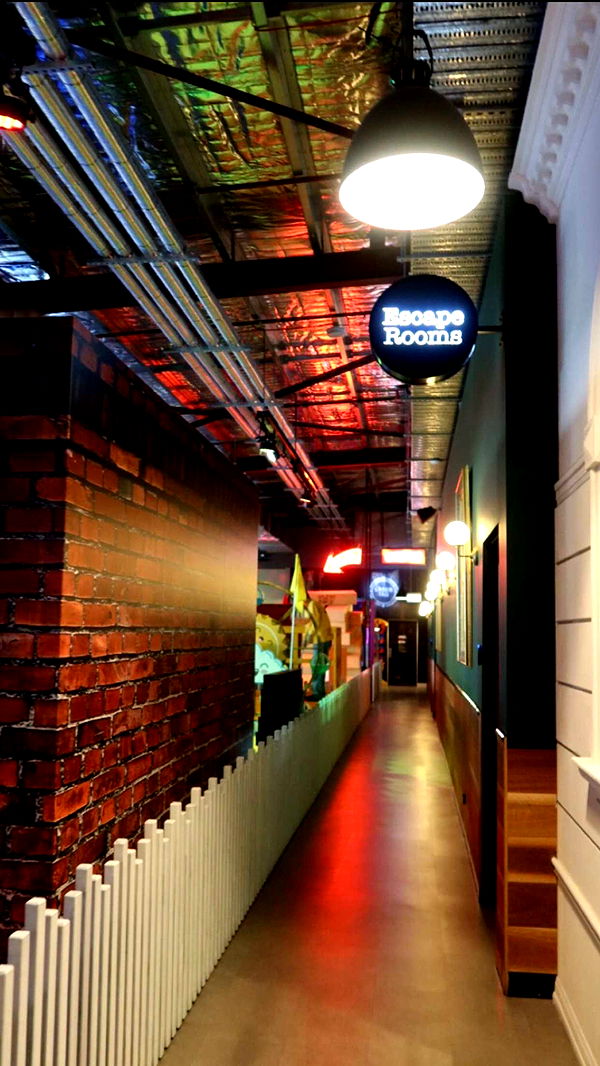 emxllouise image ~ Altpins