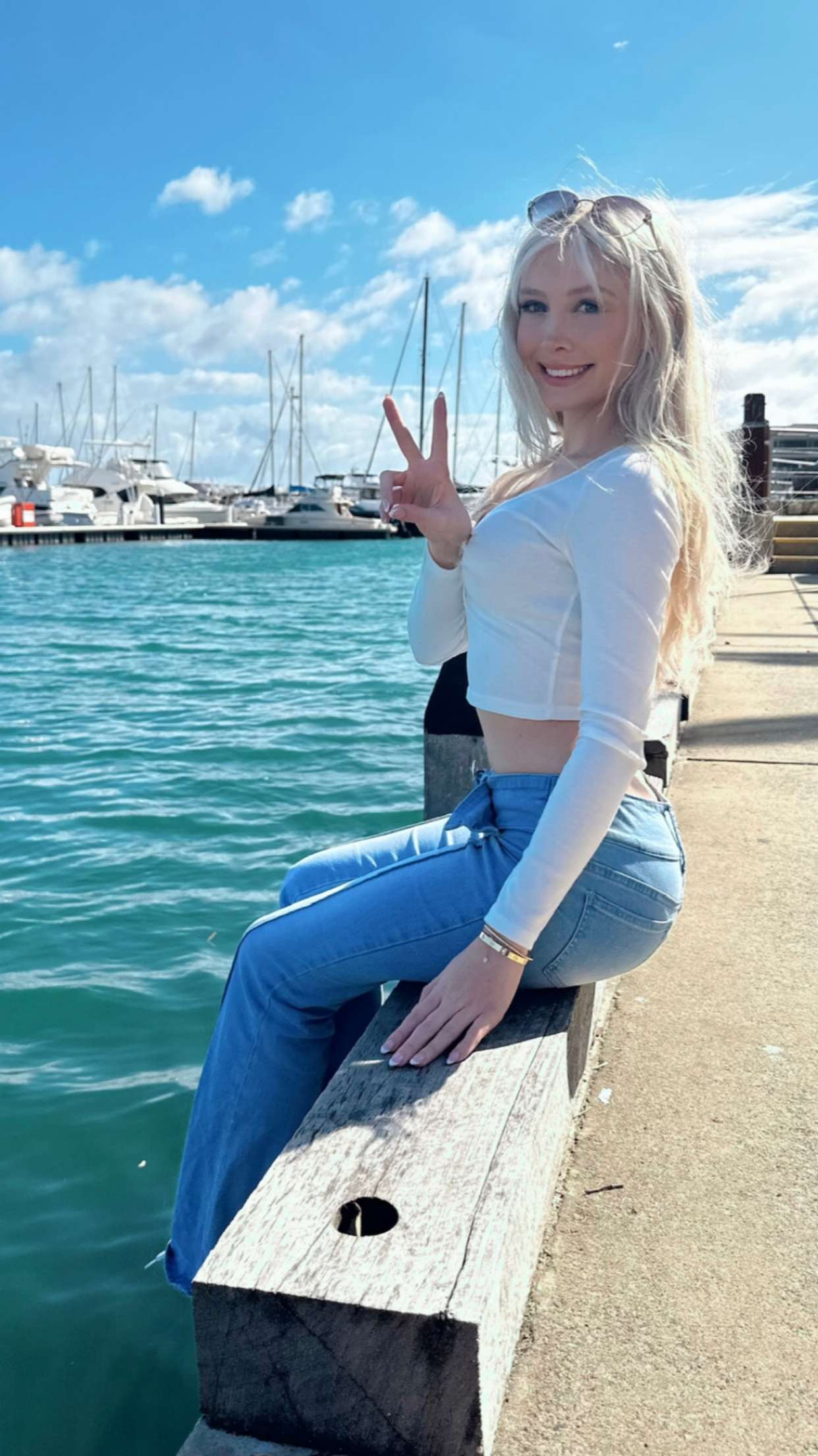 emxllouise snapchat image archive image