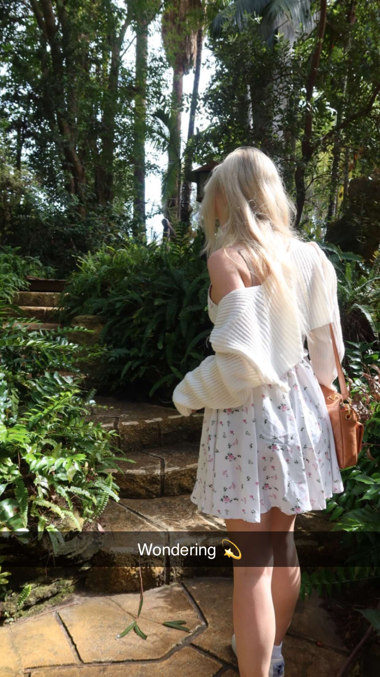 emxllouise snapchat image archive image