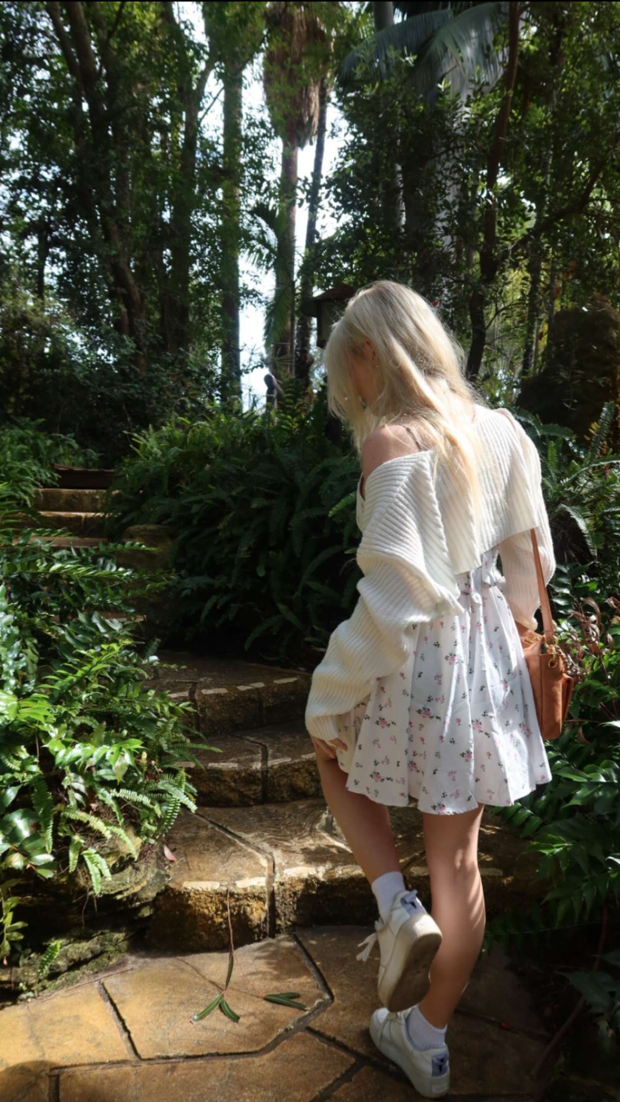 emxllouise snapchat image archive image