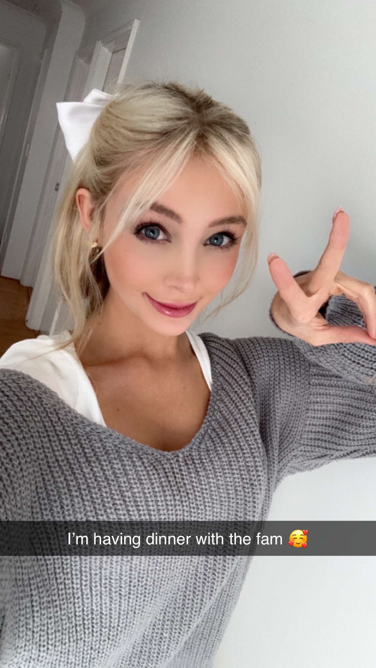 emxllouise snapchat image archive image