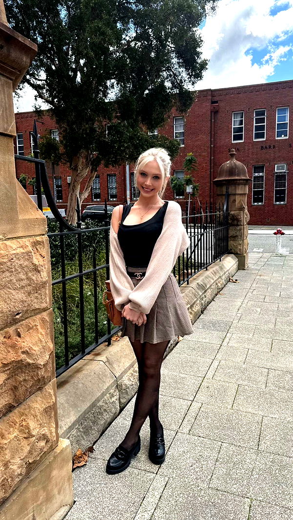 emxllouise image ~ Altpins