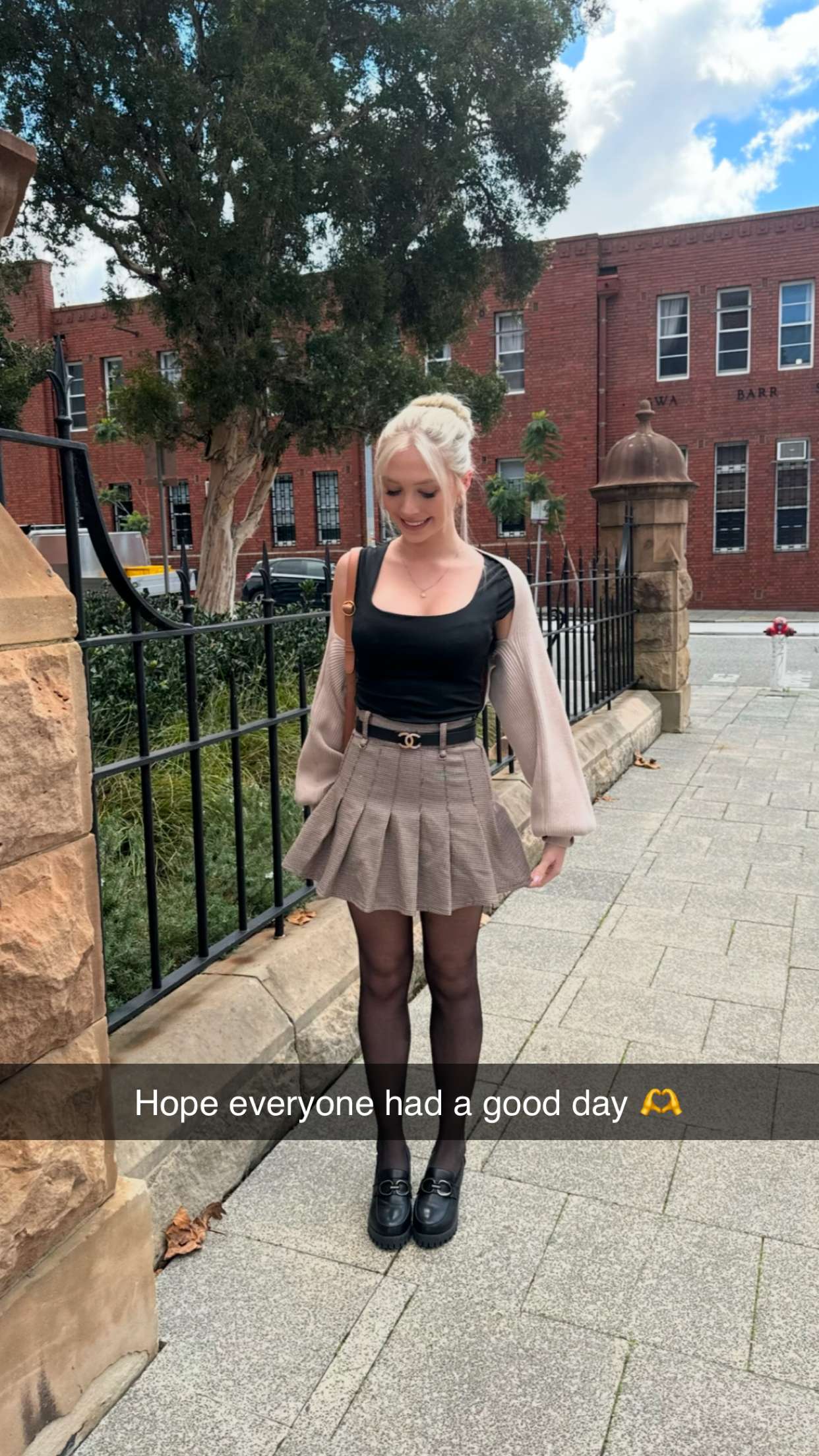 emxllouise snapchat image archive image