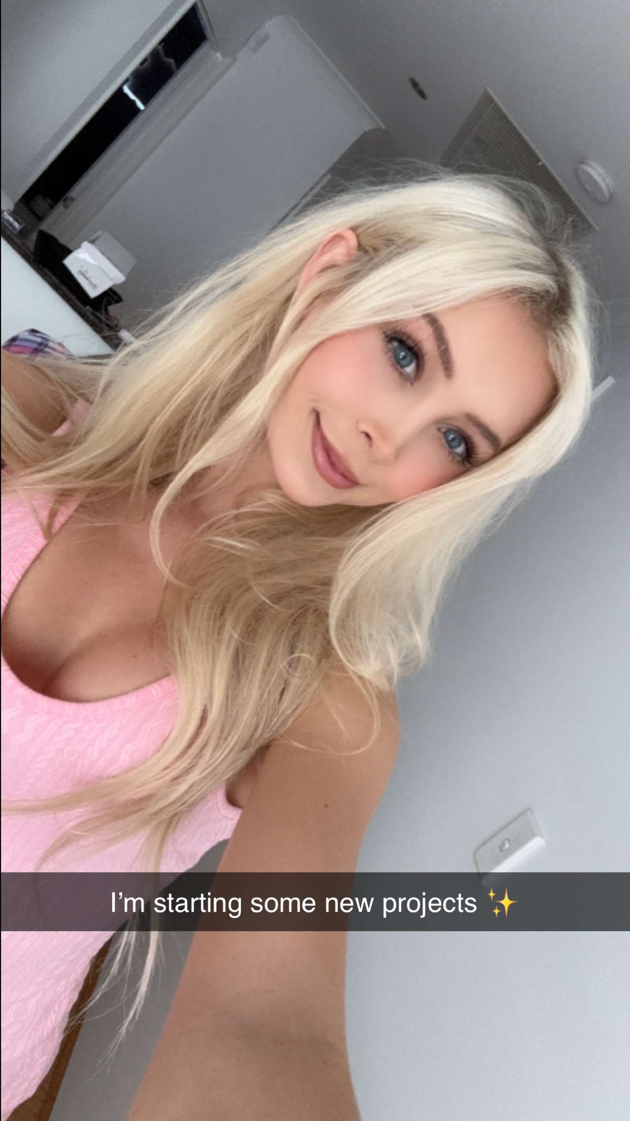 emxllouise snapchat image archive image