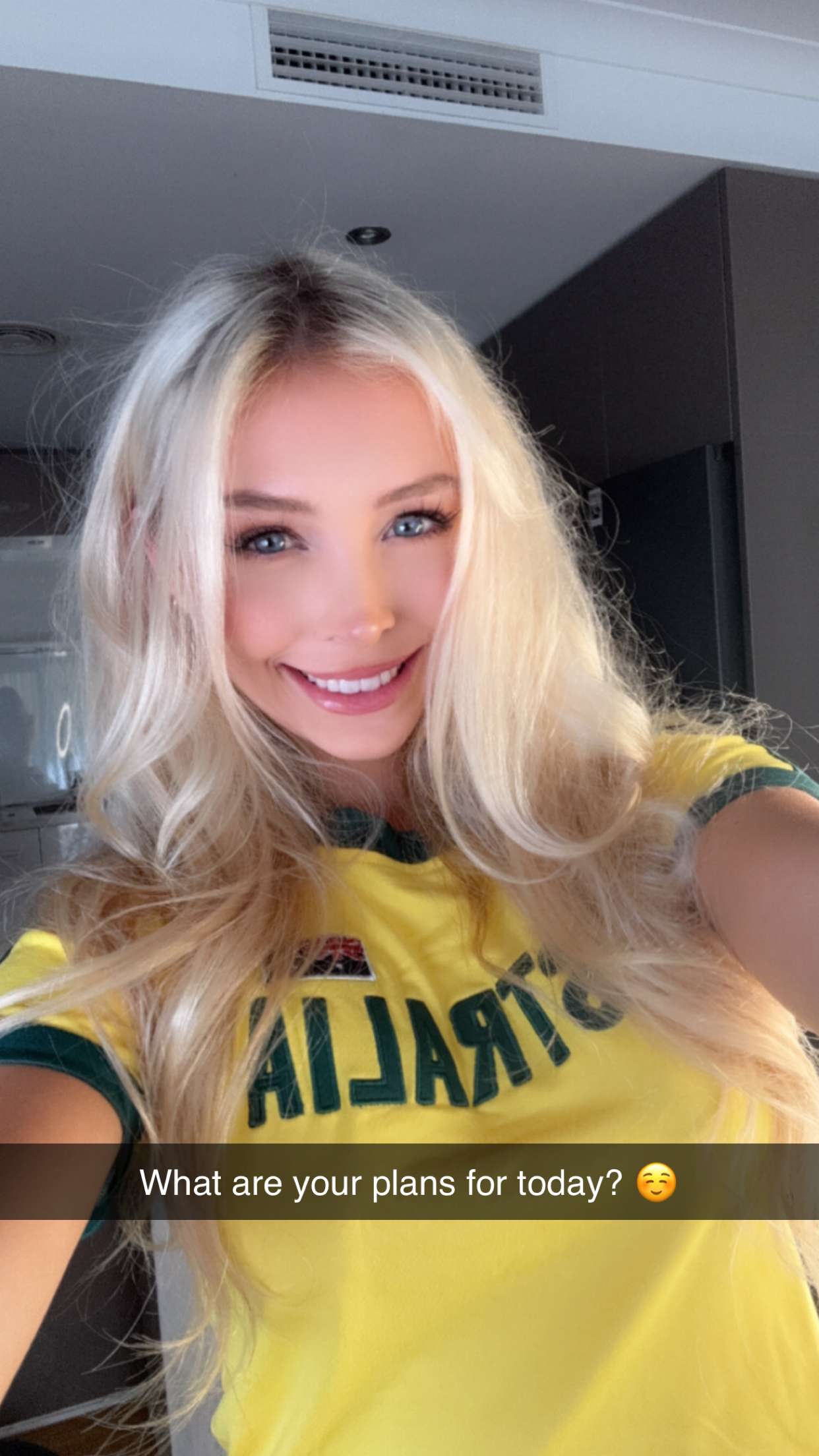 emxllouise snapchat image archive image