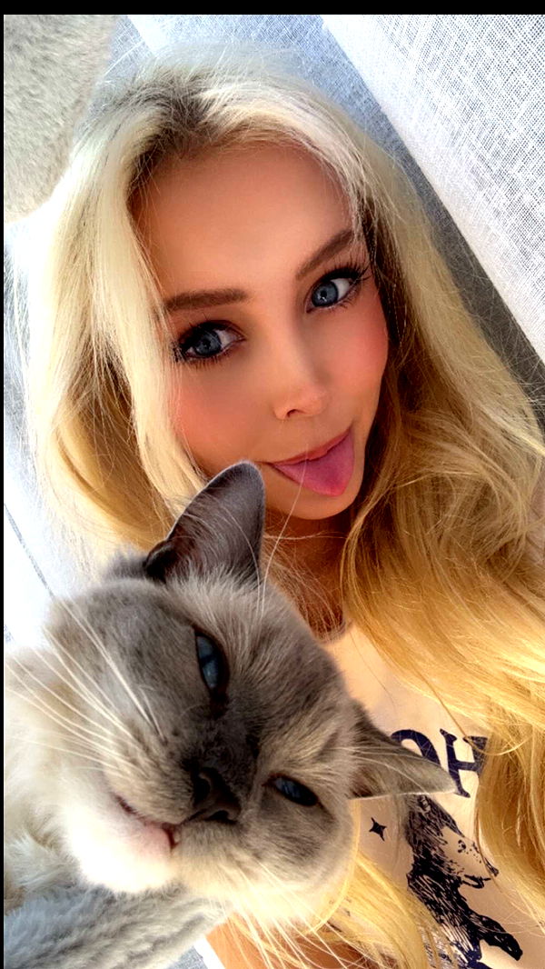 emxllouise image ~ Altpins