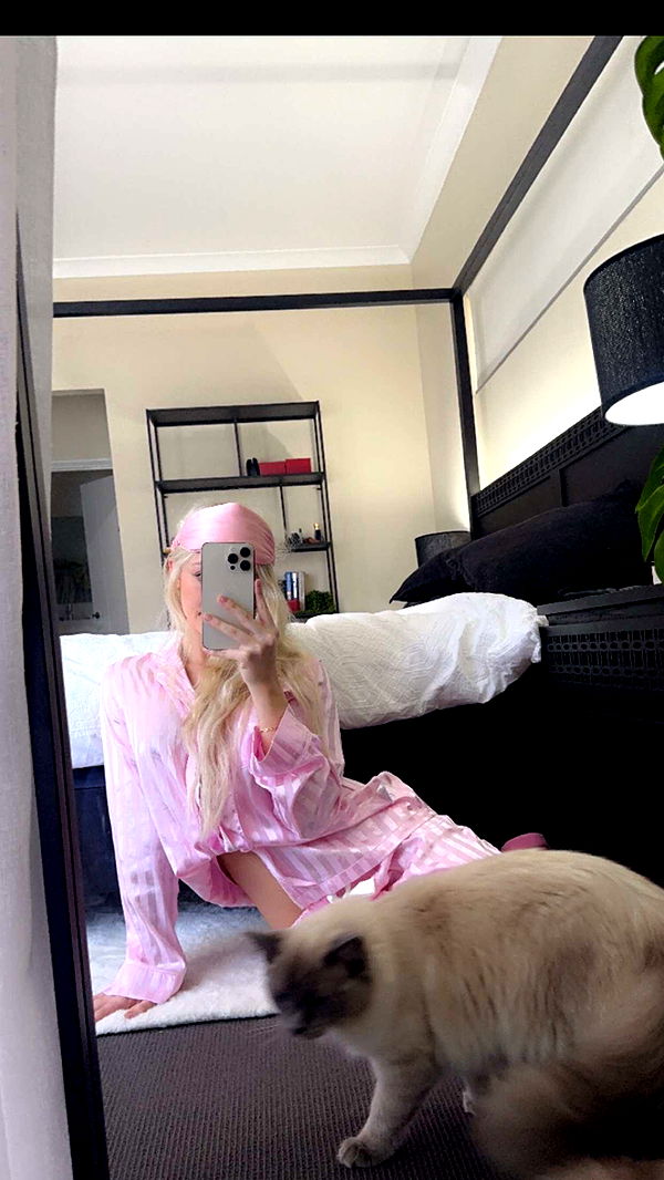 emxllouise image ~ Altpins