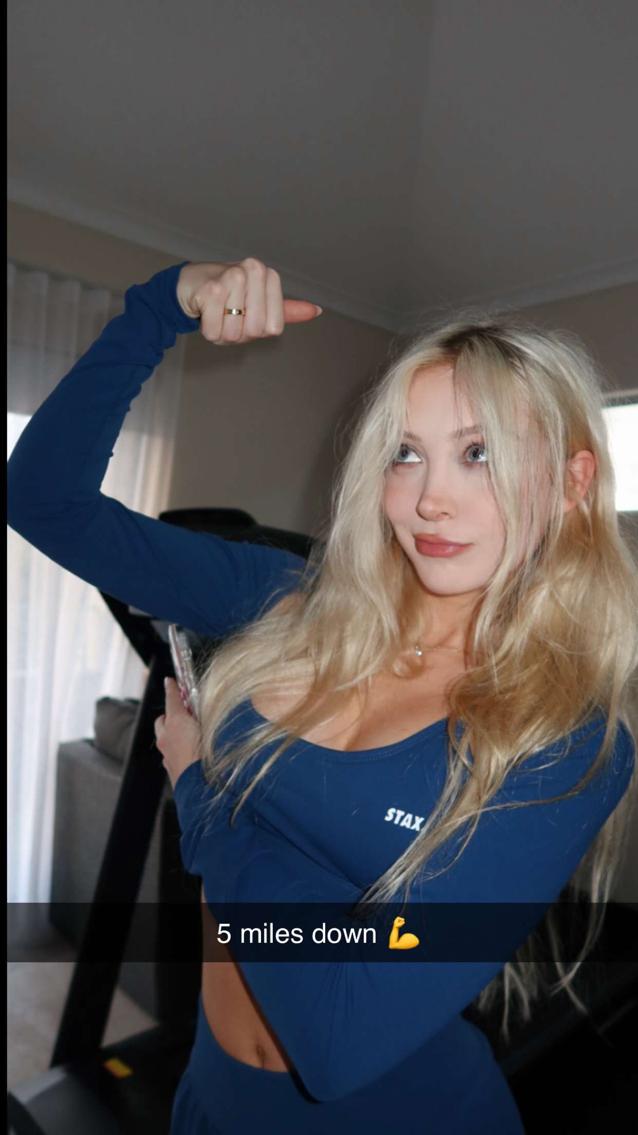 emxllouise snapchat image archive image