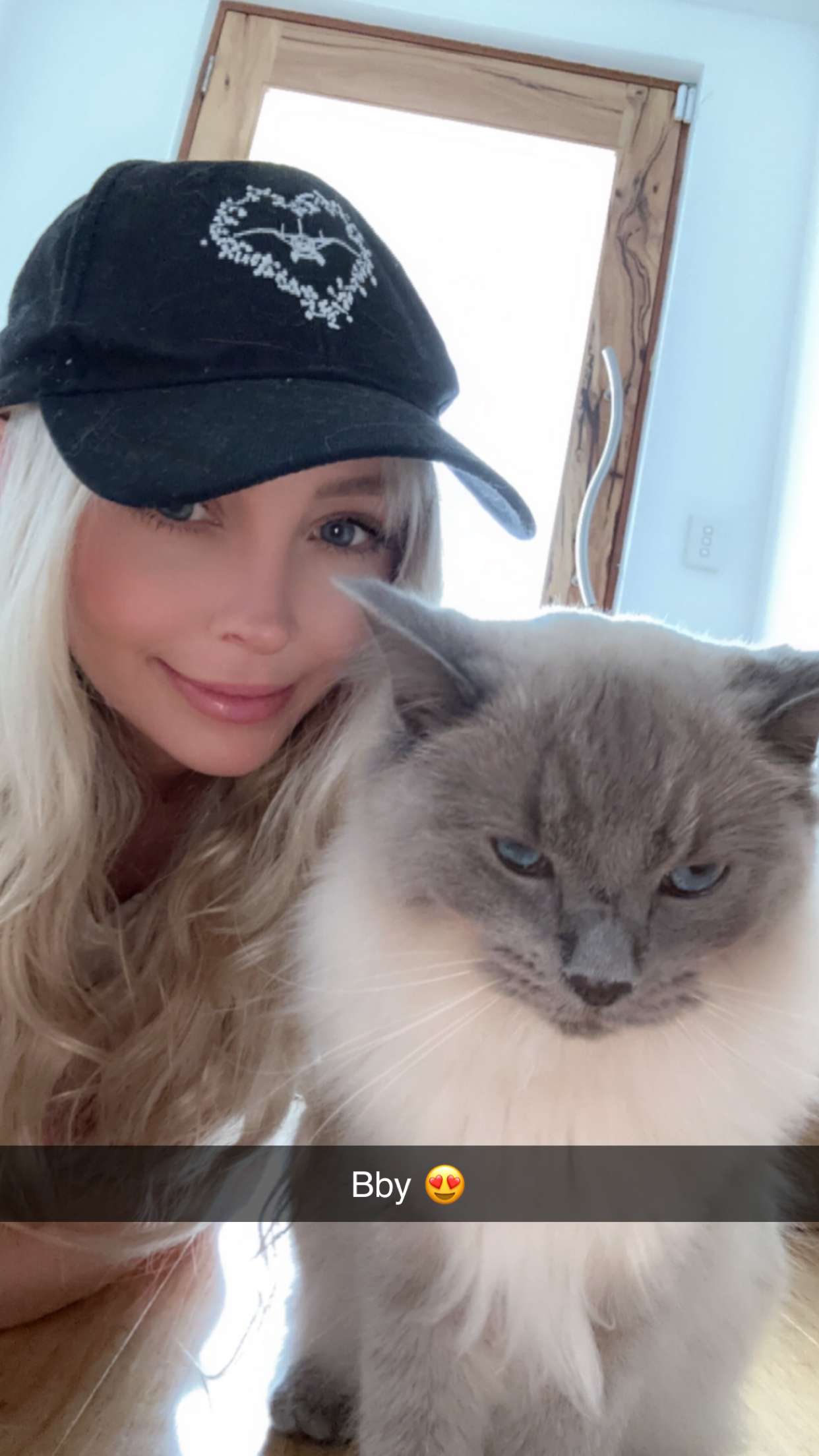 emxllouise snapchat image archive image