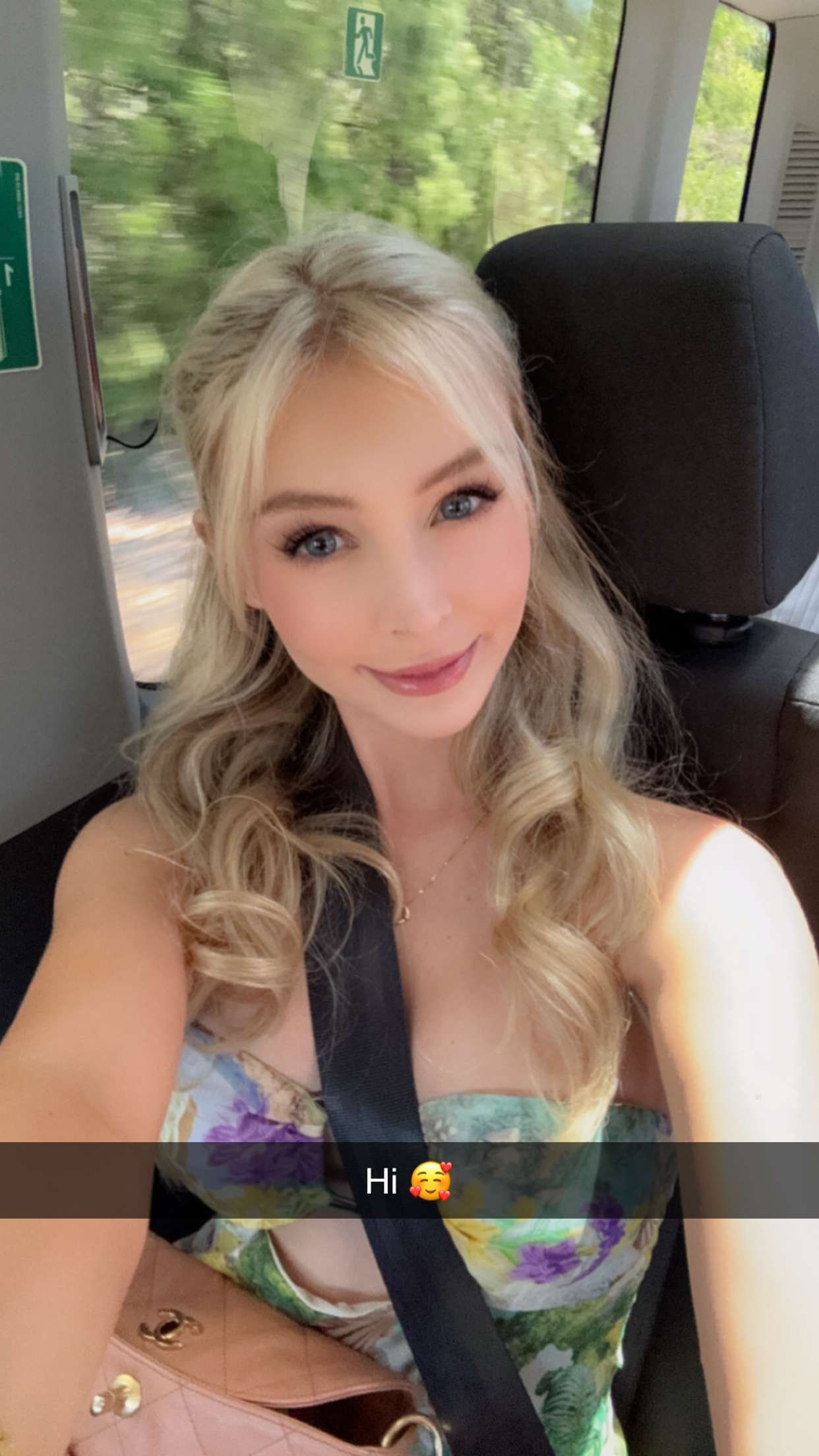 emxllouise snapchat image archive image