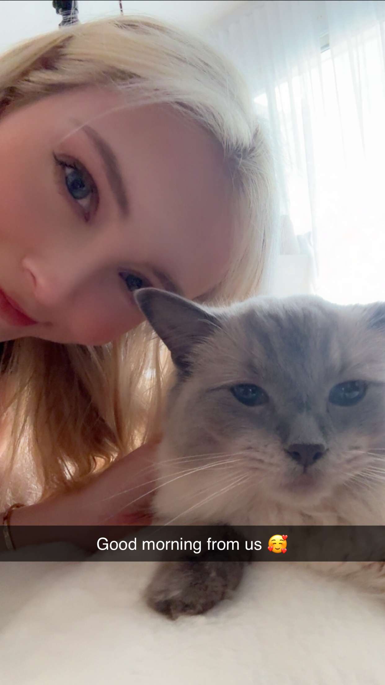 emxllouise snapchat image archive image