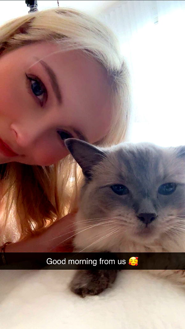 emxllouise image ~ Altpins