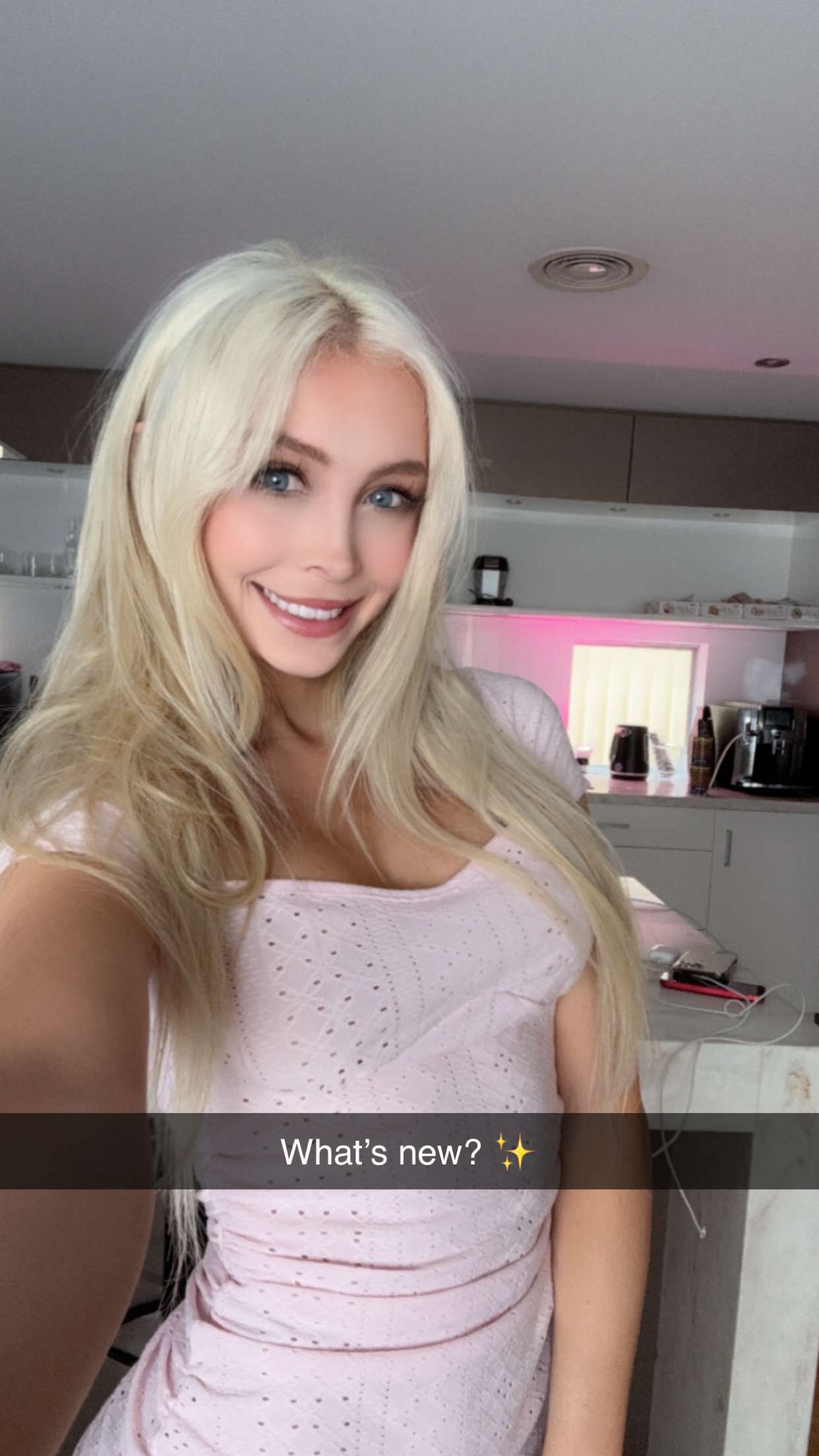 emxllouise snapchat image archive image