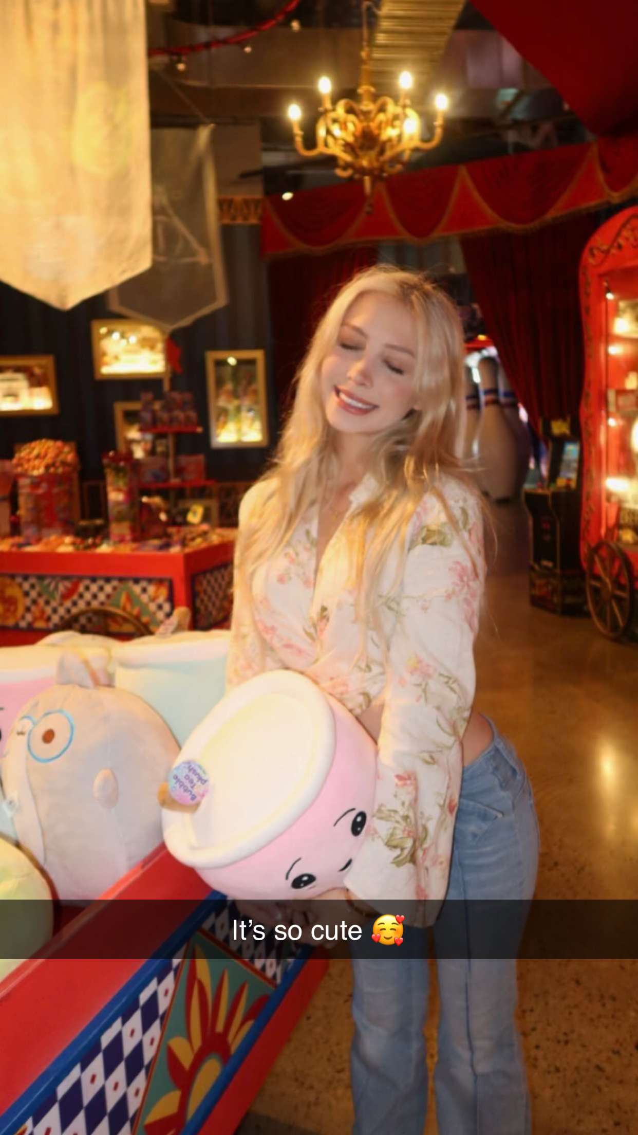 emxllouise snapchat image archive image