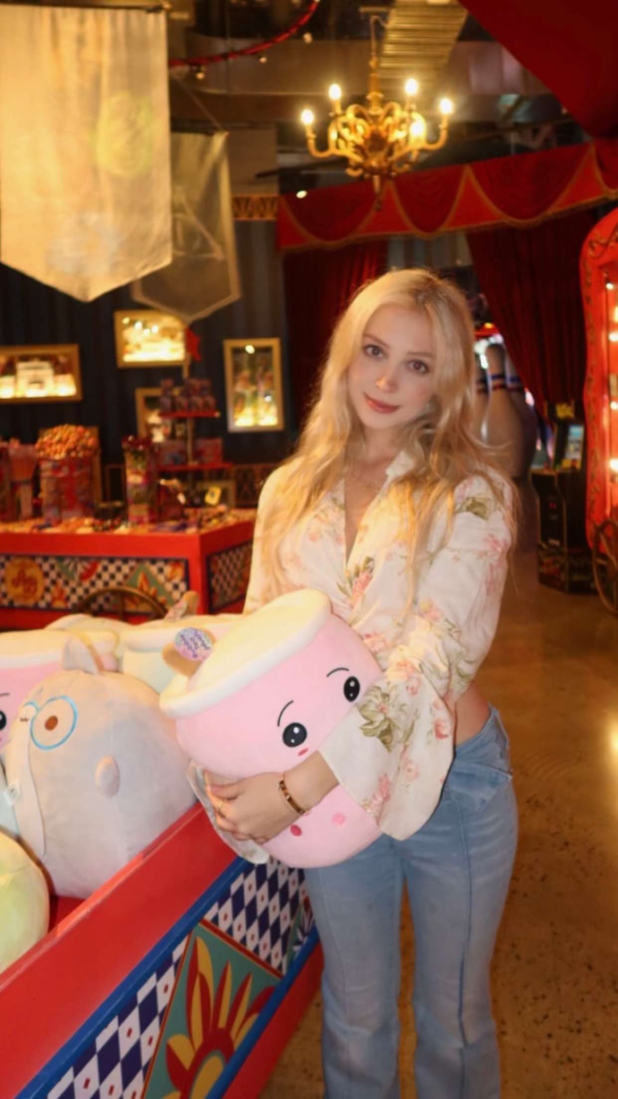 emxllouise snapchat image archive image