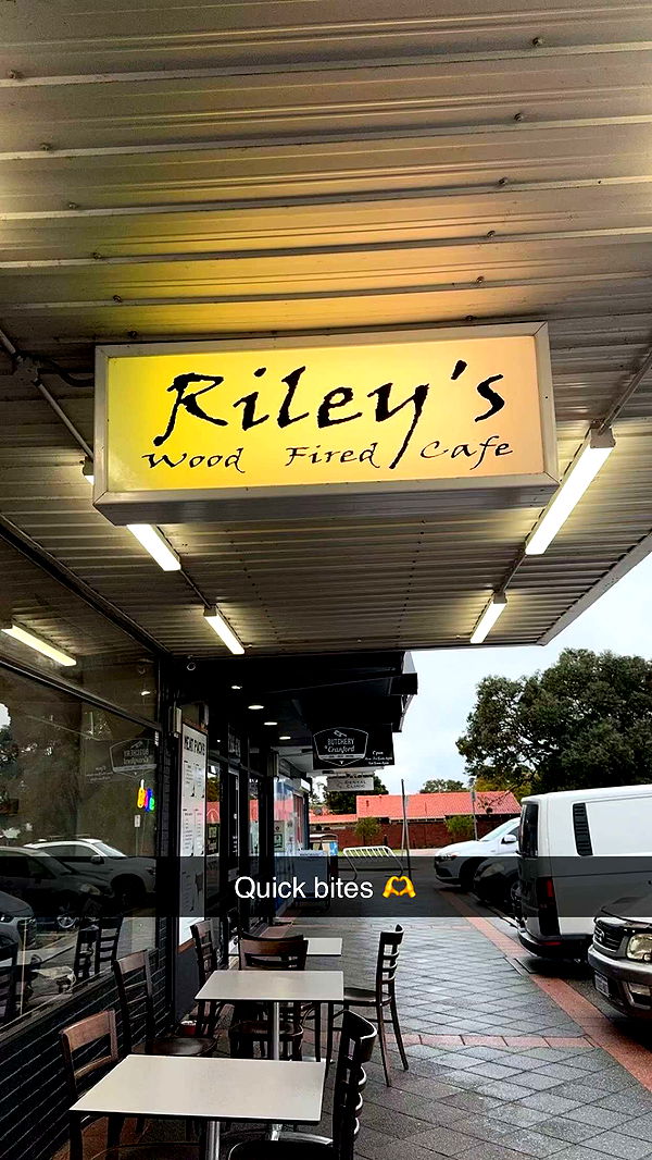 emxllouise image ~ Altpins