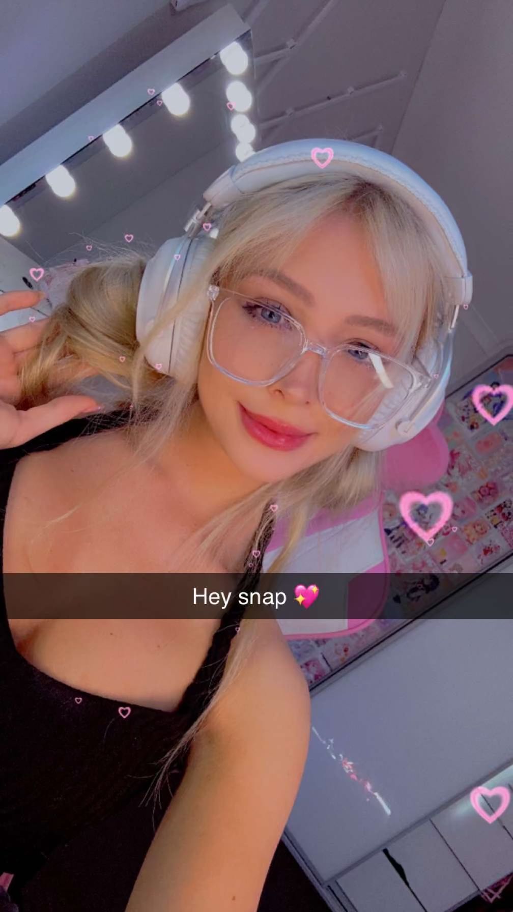 emxllouise snapchat image archive image