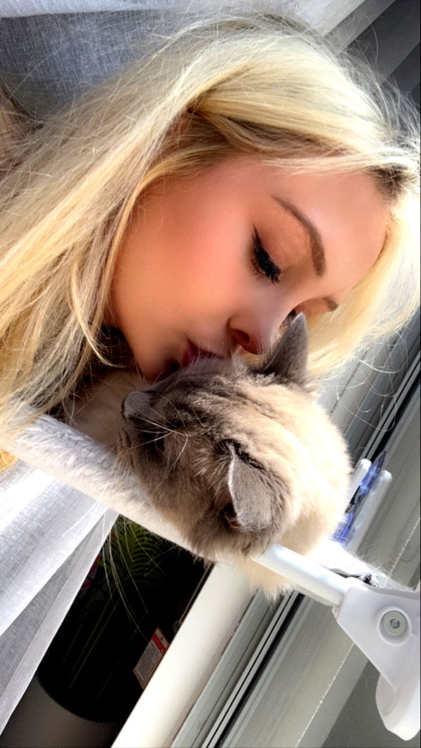 emxllouise image ~ Altpins