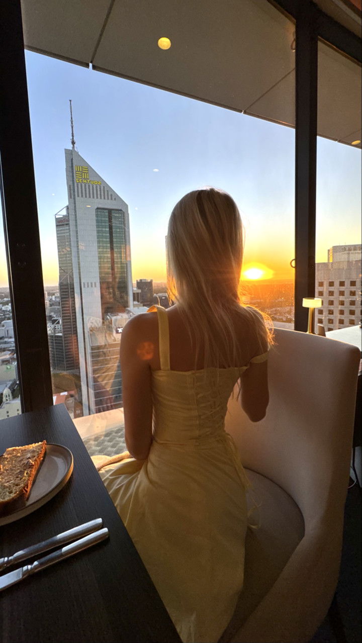 emxllouise snapchat image archive image