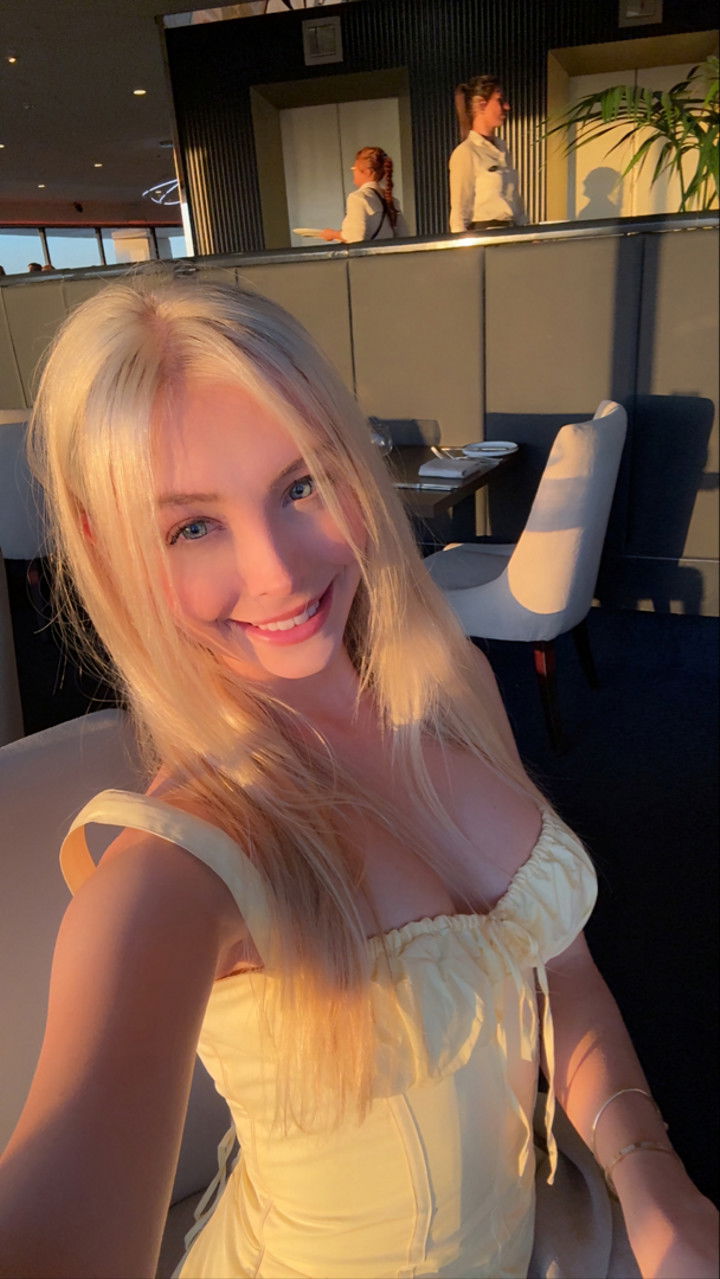 emxllouise snapchat image archive image