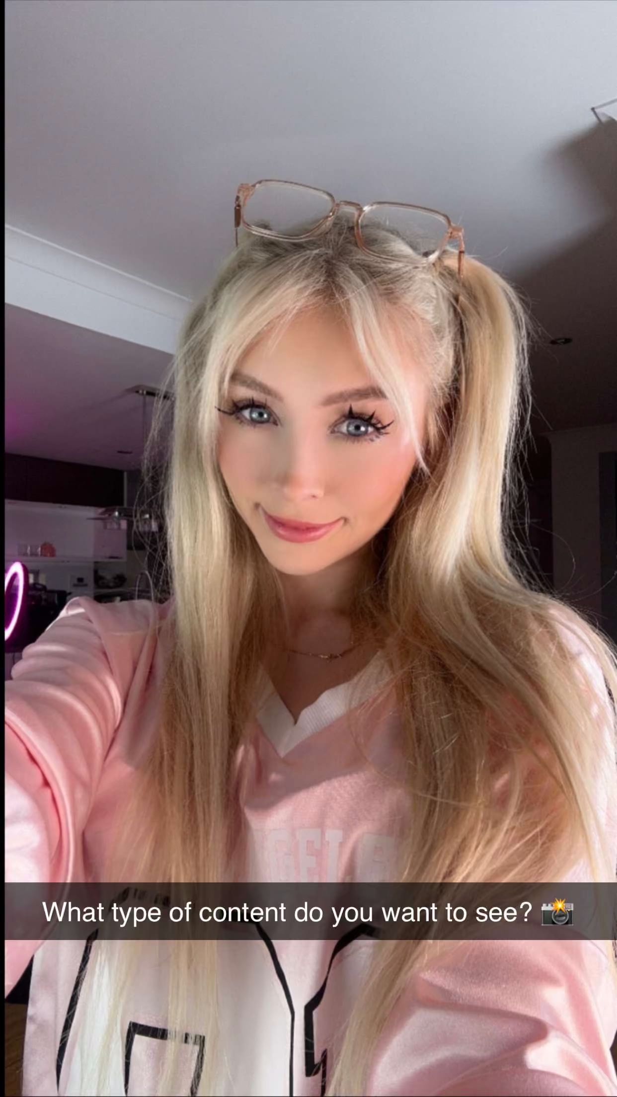 emxllouise snapchat image archive image