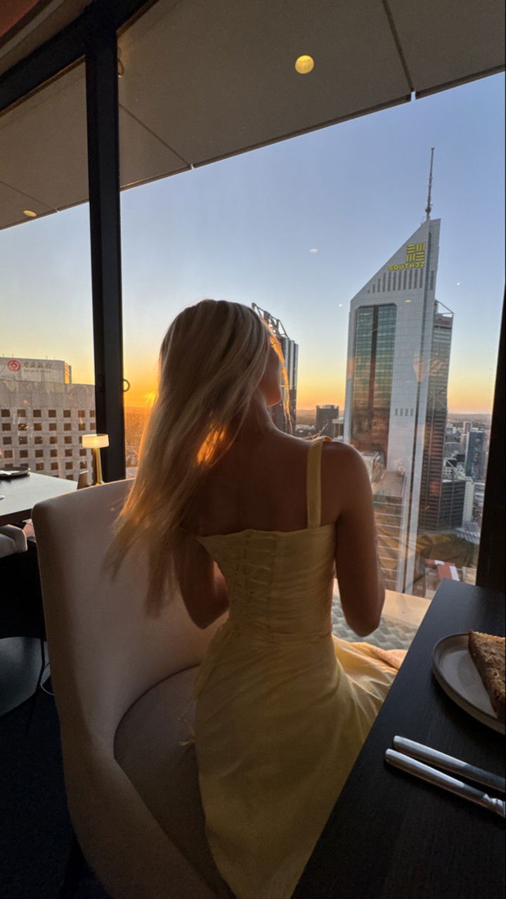 emxllouise snapchat image archive image